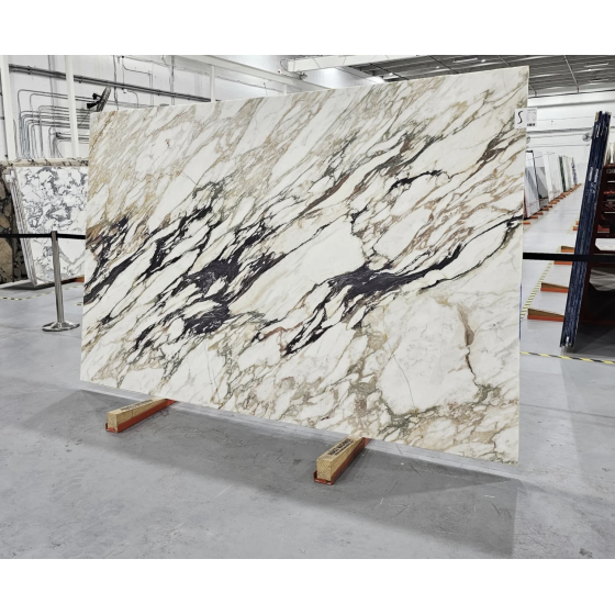 Calacatta Viola Extra Marble 