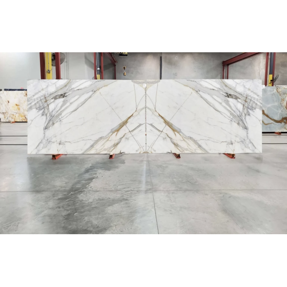 Calacatta Borghini Gold Extra Marble