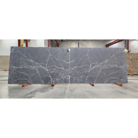 SILVER DRIFT HONED LEATHERED GRANITE