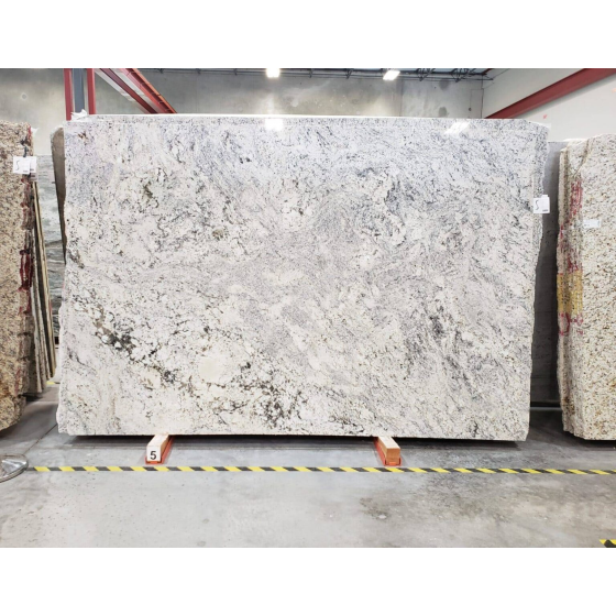 WHITE ICE POLISHED GRANITE 