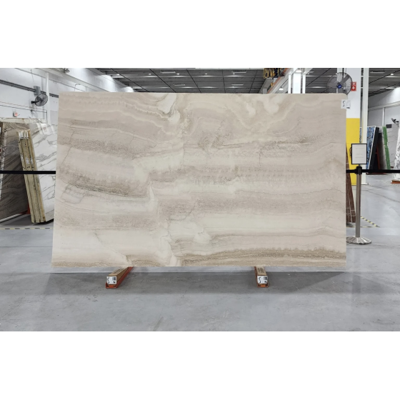 TRAVERTINO NAVONA EXTRA HONED TRAVERTINE 