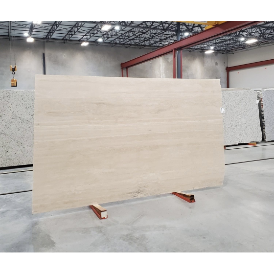 ROMANO CLÁSICO HONED TRAVERTINE 