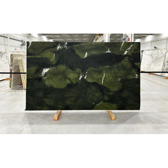 AVOCATUS LEATHERED QUARTZITE 