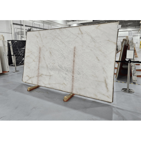 CRISTALLO PRIME POLISHED QUARTZITE 