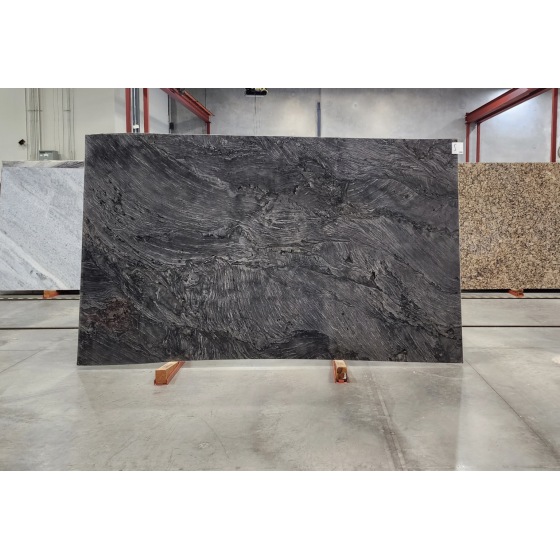 ADAMANTIUM POLISHED QUARTZITE 