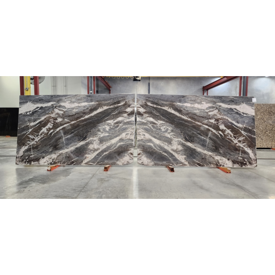 ADAGIO CRYSTAL POLISHED QUARTZITE 
