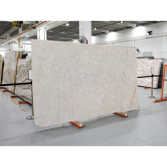 CRISTALLO BIANCO POLISHED QUARTZITE 