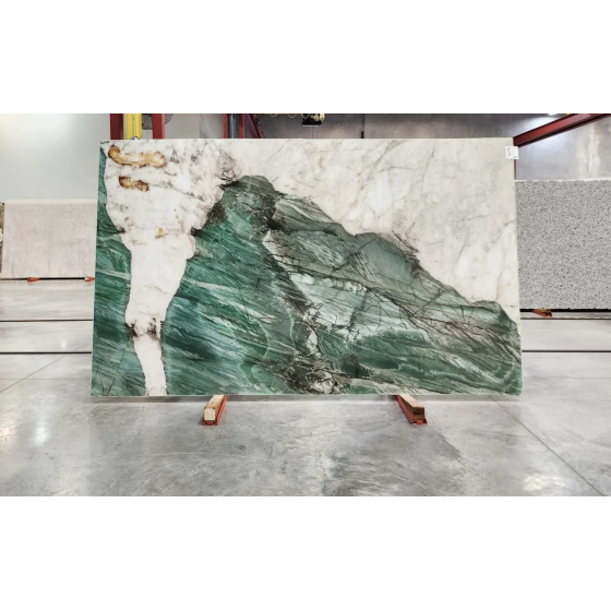 CRISTALLO BOTANIC POLISHED QUARTZITE 