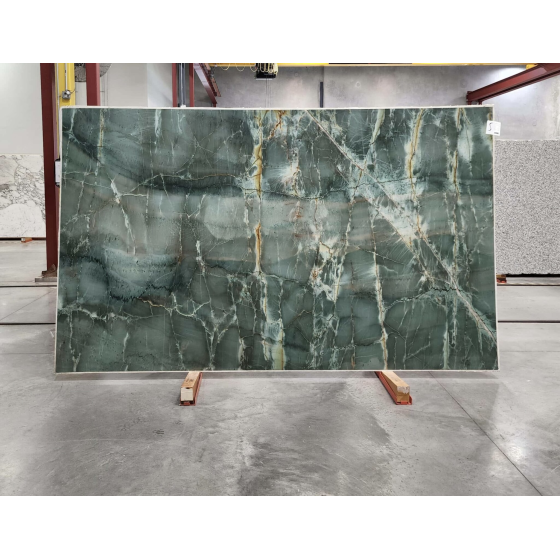 AALBORG POLISHED QUARTZITE 