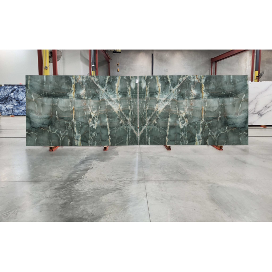 AALBORG POLISHED QUARTZITE 