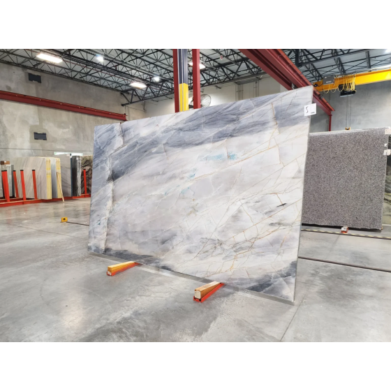 TURQUOISE EXTRA POLISHED QUARTZITE 