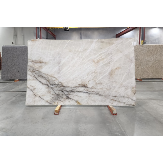 CRISTALLO POLISHED QUARTZITE 