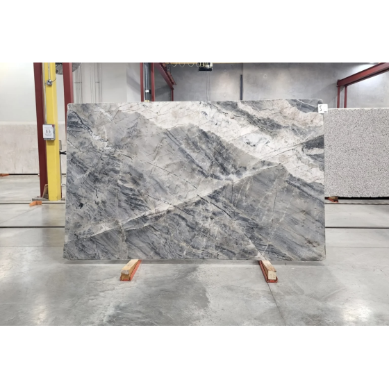 AZZURRO POLISHED QUARTZITE 