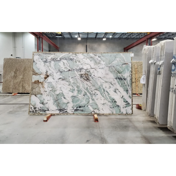 CRYSTAL TIFFANY POLISHED QUARTZITE 