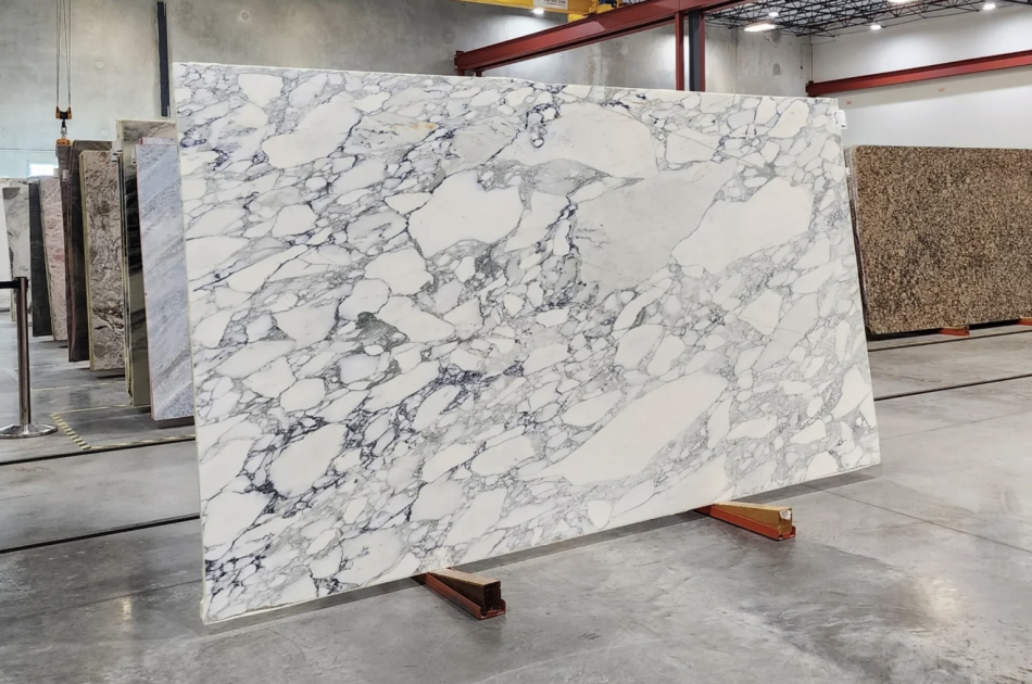 SÀN ĐÁ TỰ NHIÊN HOA VĂN MARBLE