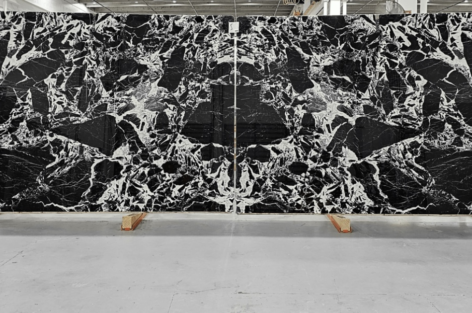 Grand Antique Marble
