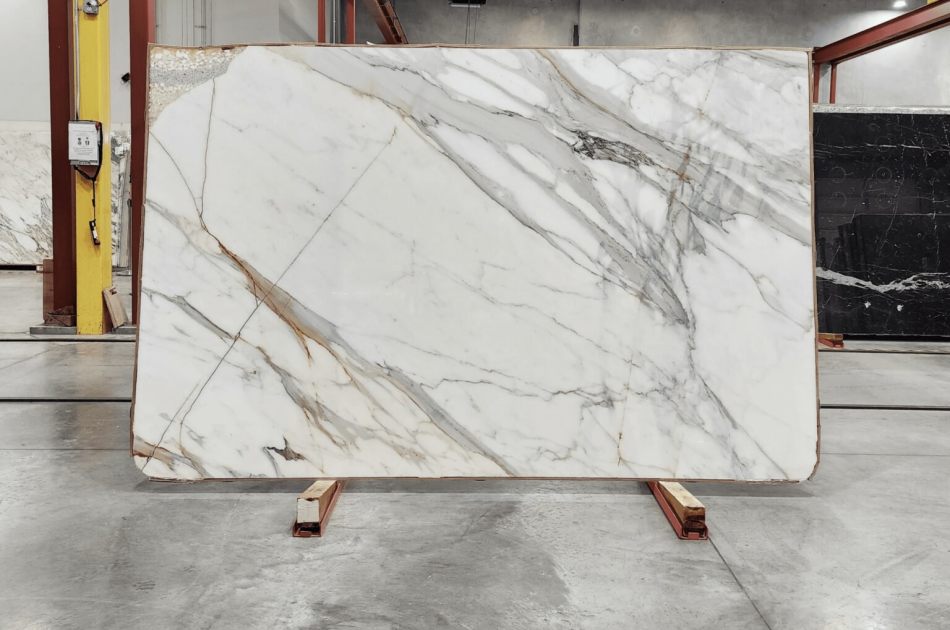 Calacatta Borghini Gold Extra Marble