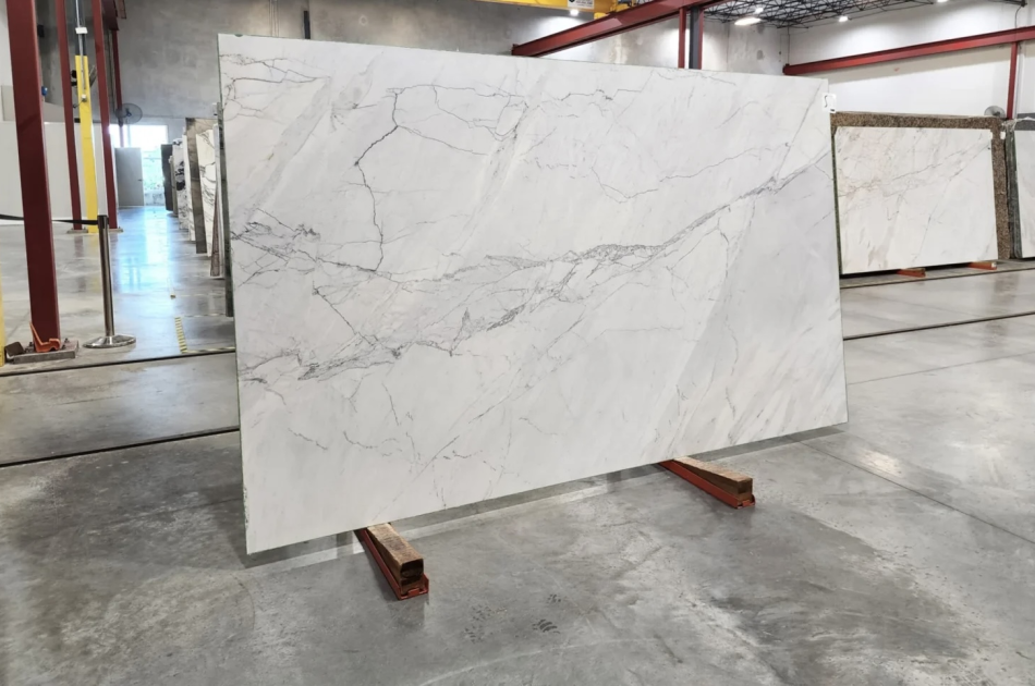 Calacatta Apennine Polished Marble