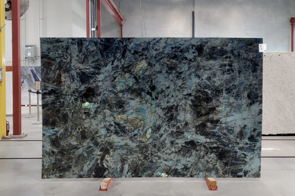 LABRADORITE LEMURIAN EXTRA POLISHED GRANITE 