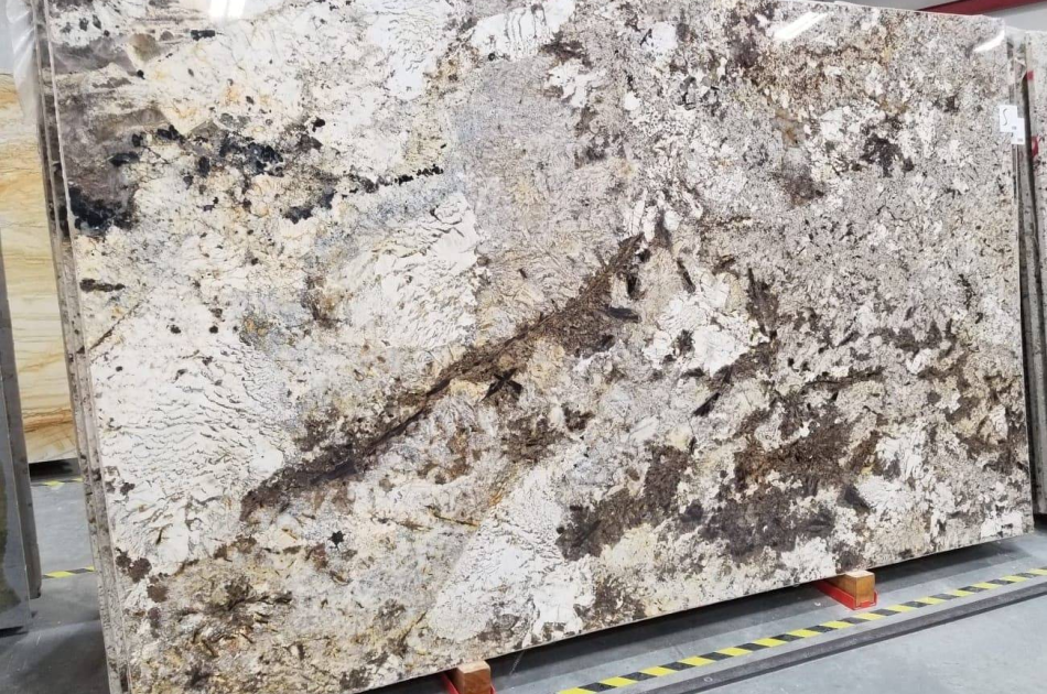 COPENHAGEN POLISHED GRANITE 