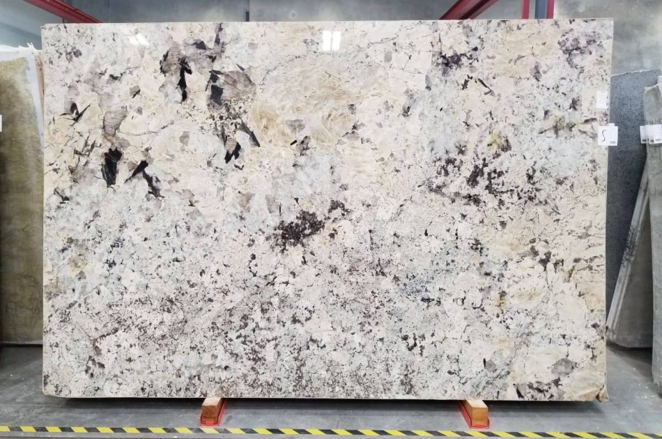 ICE BROWN POLISHED GRANITE 