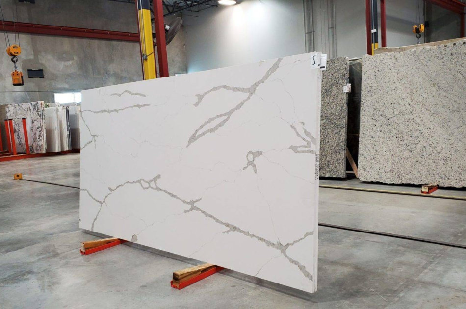 CALACATTA GOLD POLISHED QUARTZ 