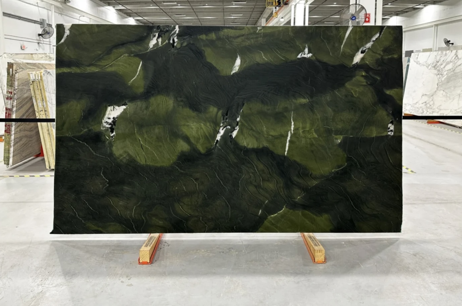 AVOCATUS LEATHERED QUARTZITE 