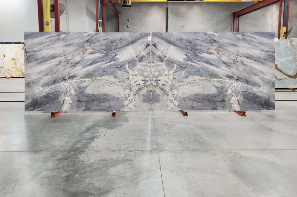 IJEN BLUE POLISHED QUARTZITE 