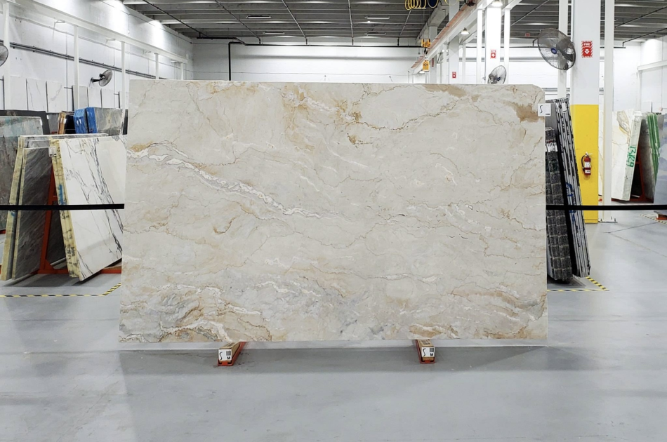 DOLCE VITA POLISHED QUARTZITE 