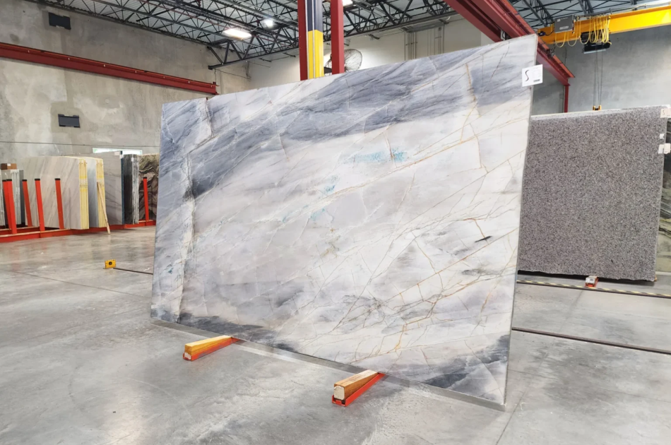 TURQUOISE EXTRA POLISHED QUARTZITE 