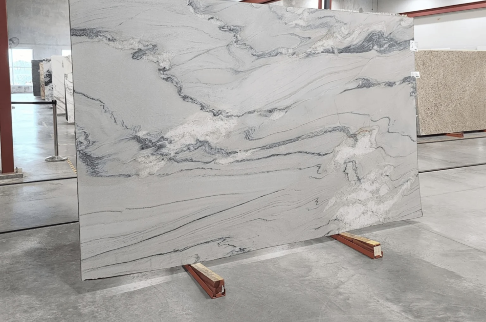 MACAUBAS FANTASY (LEATHERED) LEATHERED QUARTZITE 