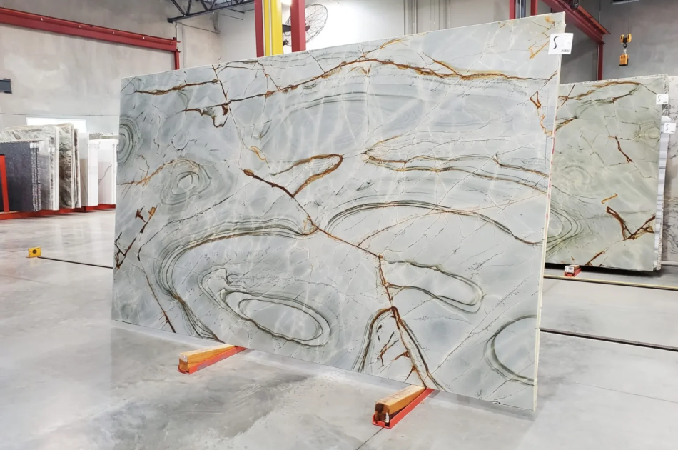 DEEP BLUE POLISHED QUARTZITE 