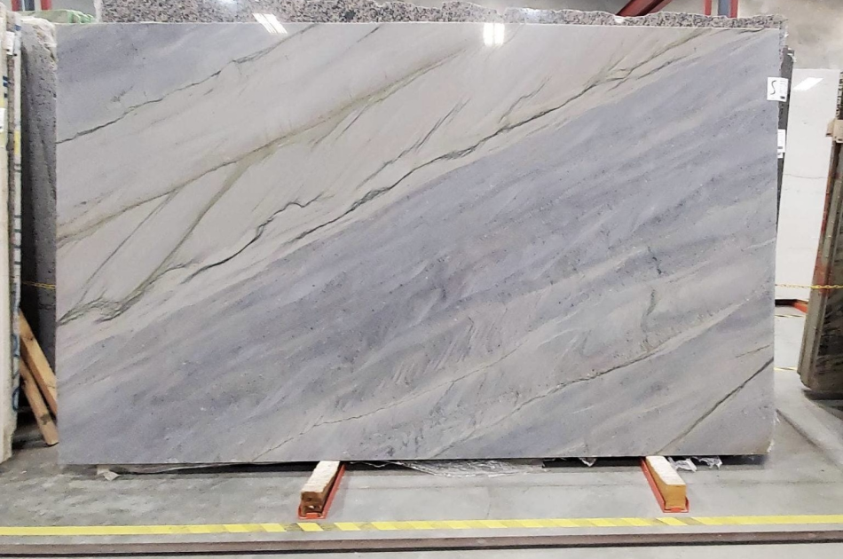 TURQUOISE POLISHED QUARTZITE 