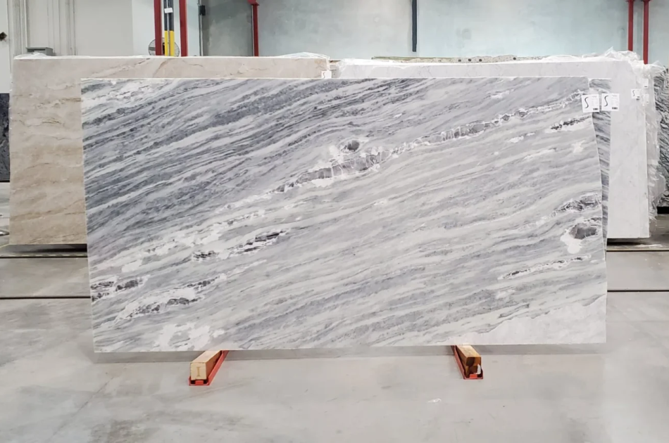 PYTHON POLISHED QUARTZITE 