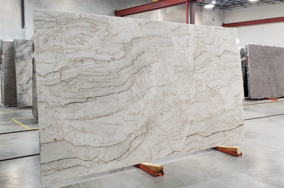 TAHITÍ POLISHED QUARTZITE 