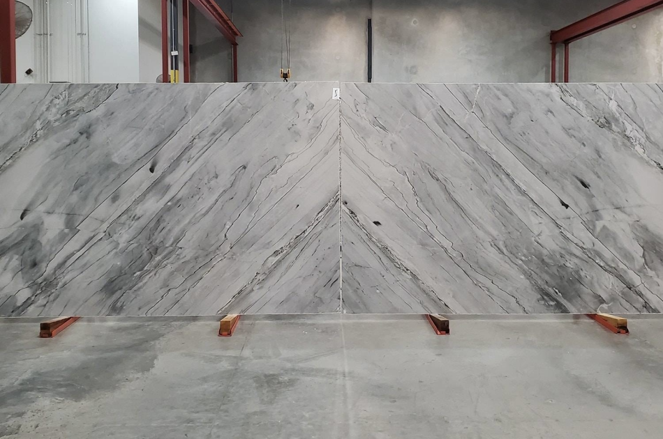 MODENA POLISHED QUARTZITE 