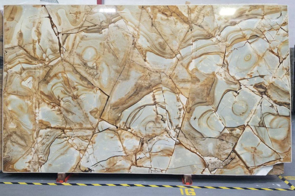 BLUE ROMA POLISHED QUARTZITE 