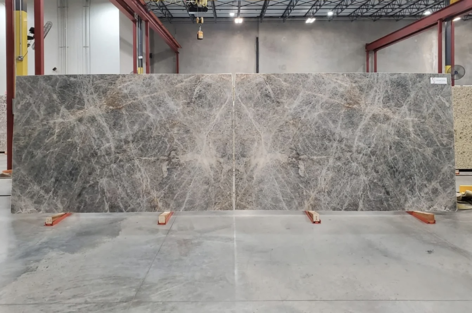 CIELO POLISHED QUARTZITE 