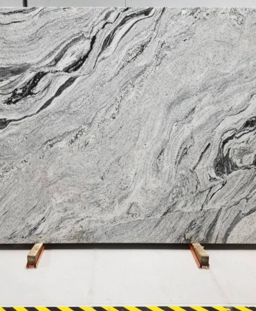 VISCOUNT WHITE POLISHED GRANITE 