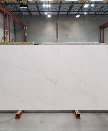 HANSTONE CHANTILLY JUMBO QUARTZ 