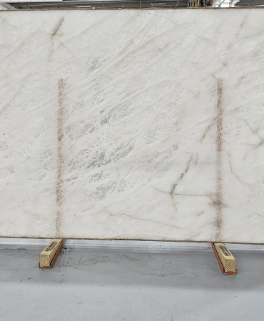 CRISTALLO PRIME POLISHED QUARTZITE 