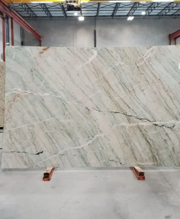 ALEXANDRITA POLISHED QUARTZITE 