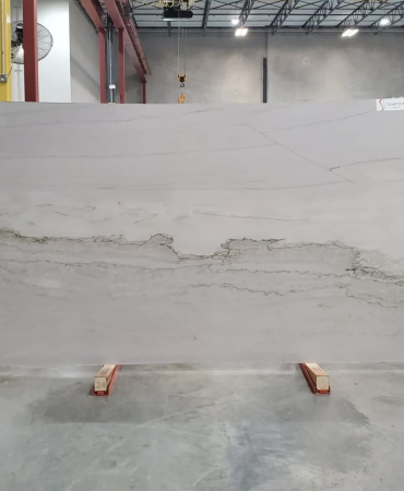 NOTORIOUS POLISHED QUARTZITE 